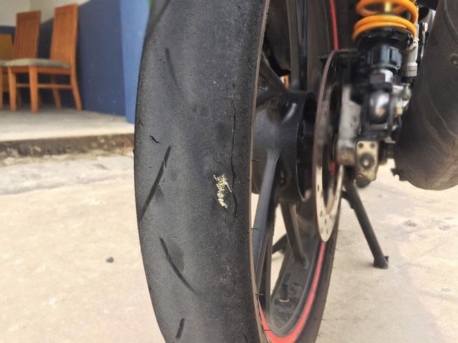 Mẹo để giữ lốp xe máy bền bỉ, đi lại an toàn