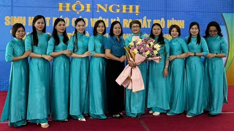 Câu lạc bộ Tổ bà bầu và nuôi con nhỏ - tăng phúc lợi cho nữ đoàn viên