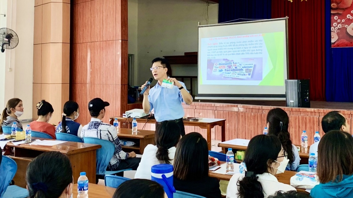 Cần Thơ: Hướng tới cộng đồng công nhân lao động không lây nhiễm HIV/AIDS