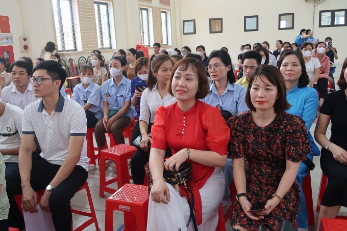 Công nhân lao động Hà Nam phấn khởi trong Lễ phát động Tháng Công nhân 2024