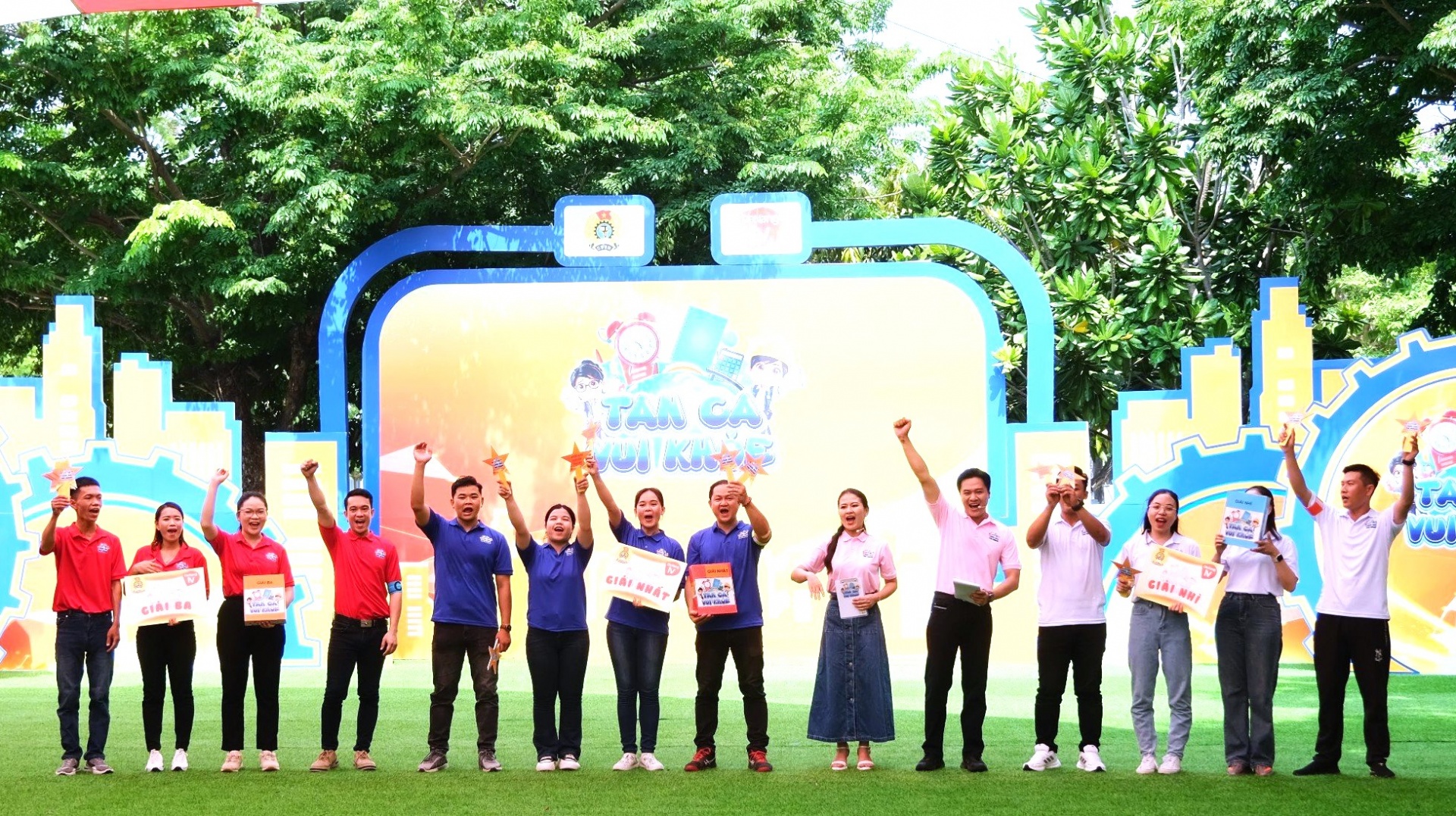Chương trình Game show “Tan ca vui - khỏe” mang đến những phút giây vui chơi, giải trí đầy hào hứng cho đoàn viên, người lao động.