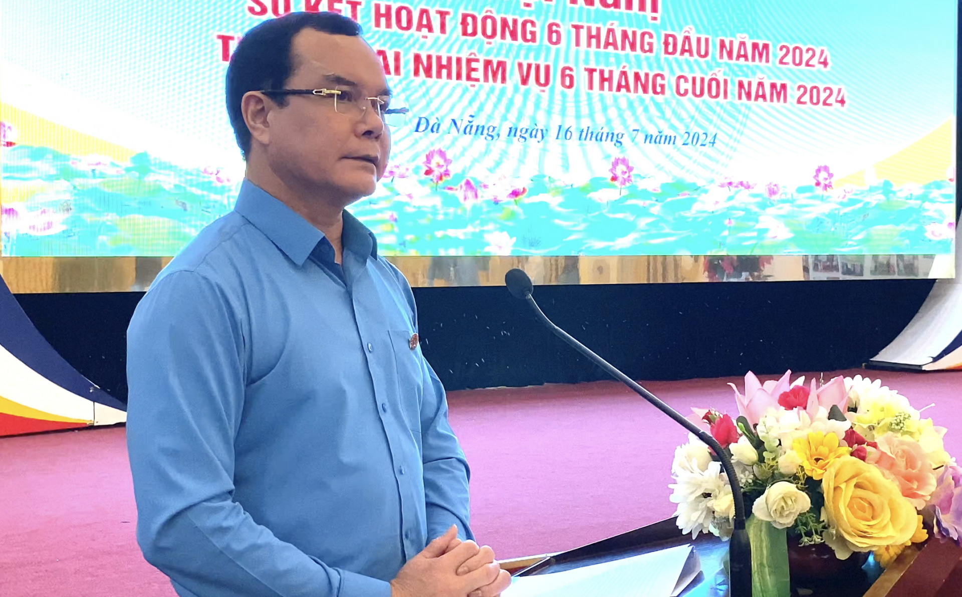 Đồng chí Nguyễn Đình Khang lưu ý công tác kiểm tra giám sát với 5 LĐLĐ thành phố lớn