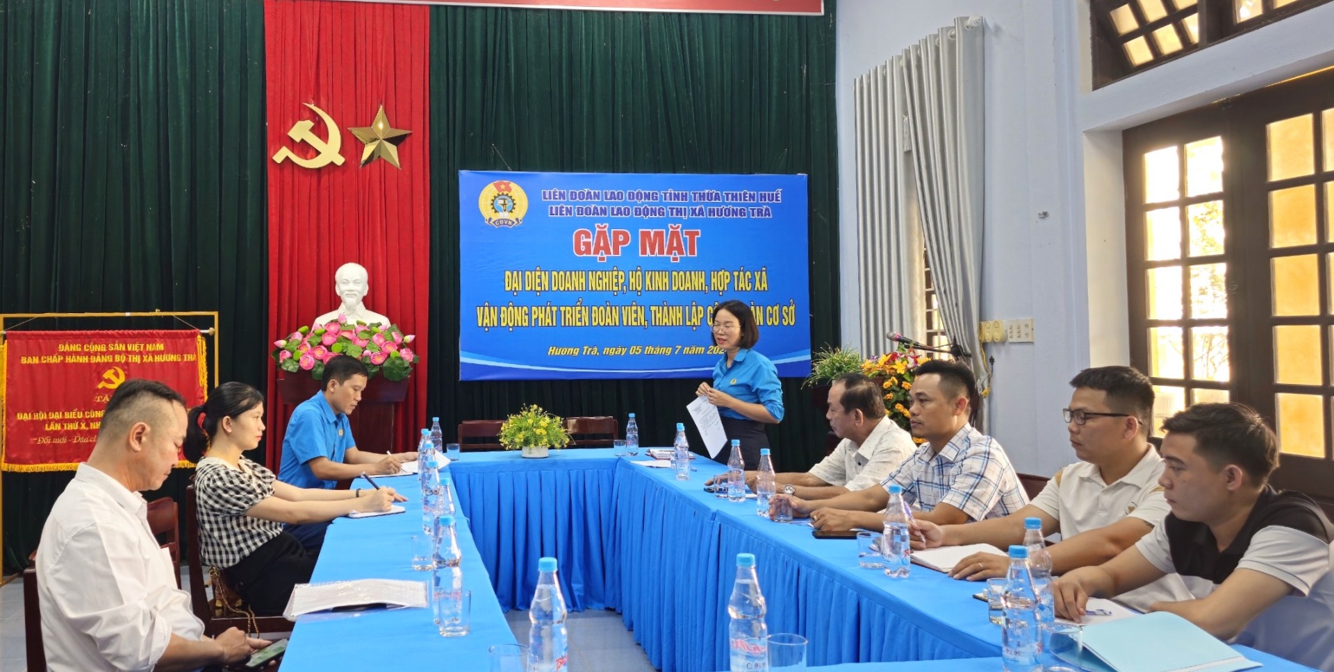 Kinh nghiệm thực tiễn đưa tổ chức Công đoàn vào doanh nghiệp