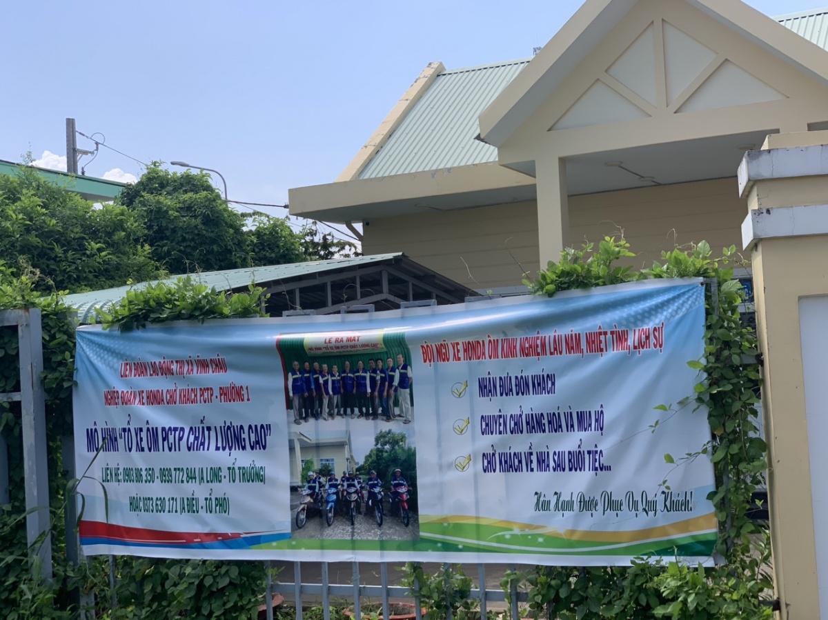 Tài xế xe ôm tham gia phòng chống tội phạm
