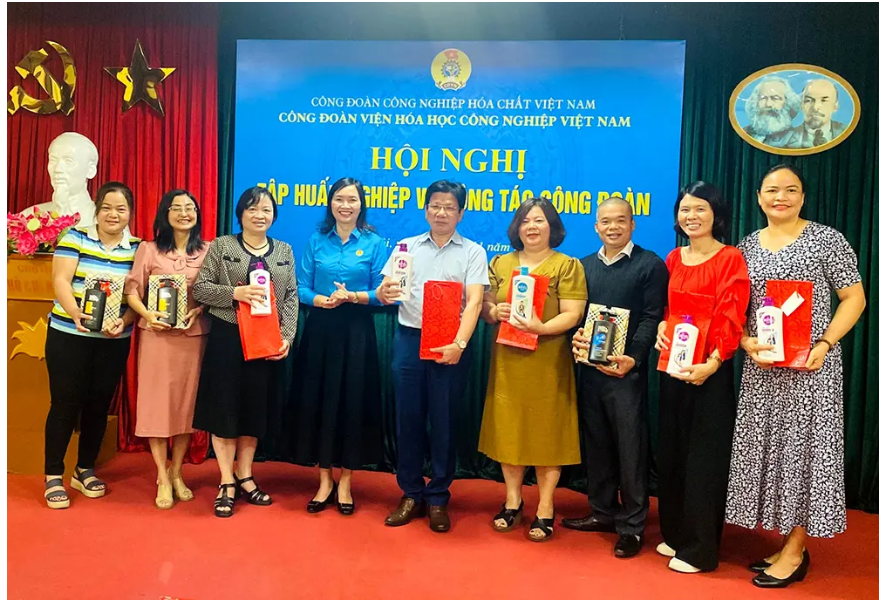 Tập huấn, nâng cao năng lực cán bộ công đoàn Viện Hóa học Công nghiệp Việt Nam