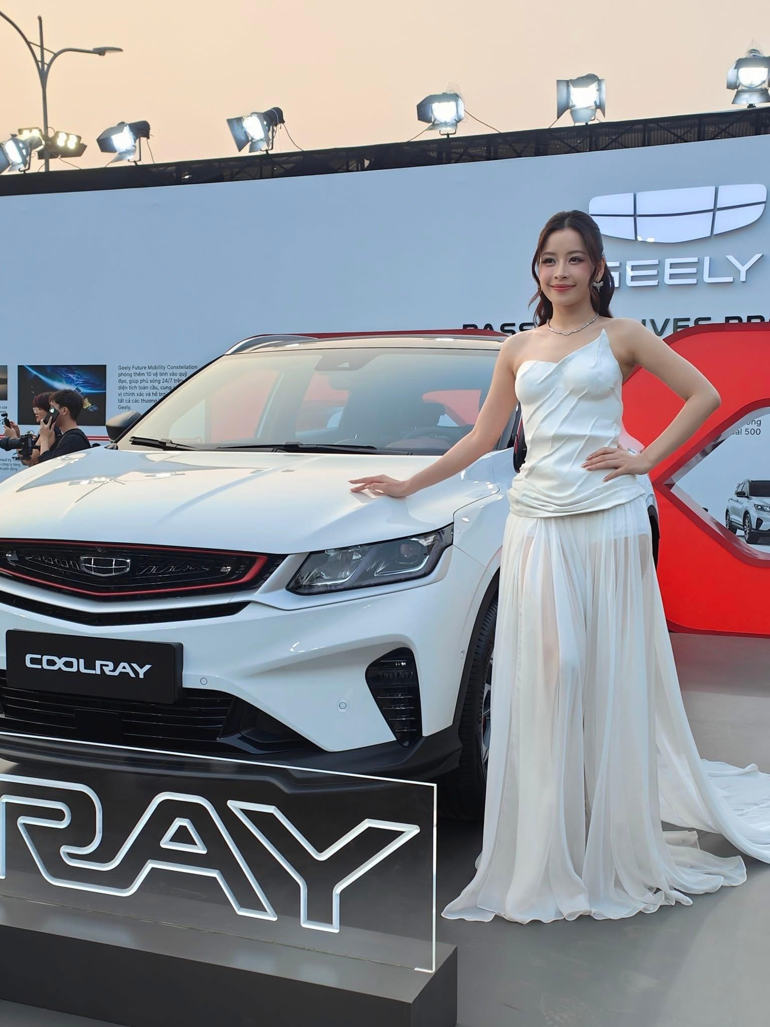 Giá Geely Coolray đắt hay rẻ so với các đối thủ cùng phân khúc SUV cỡ B?