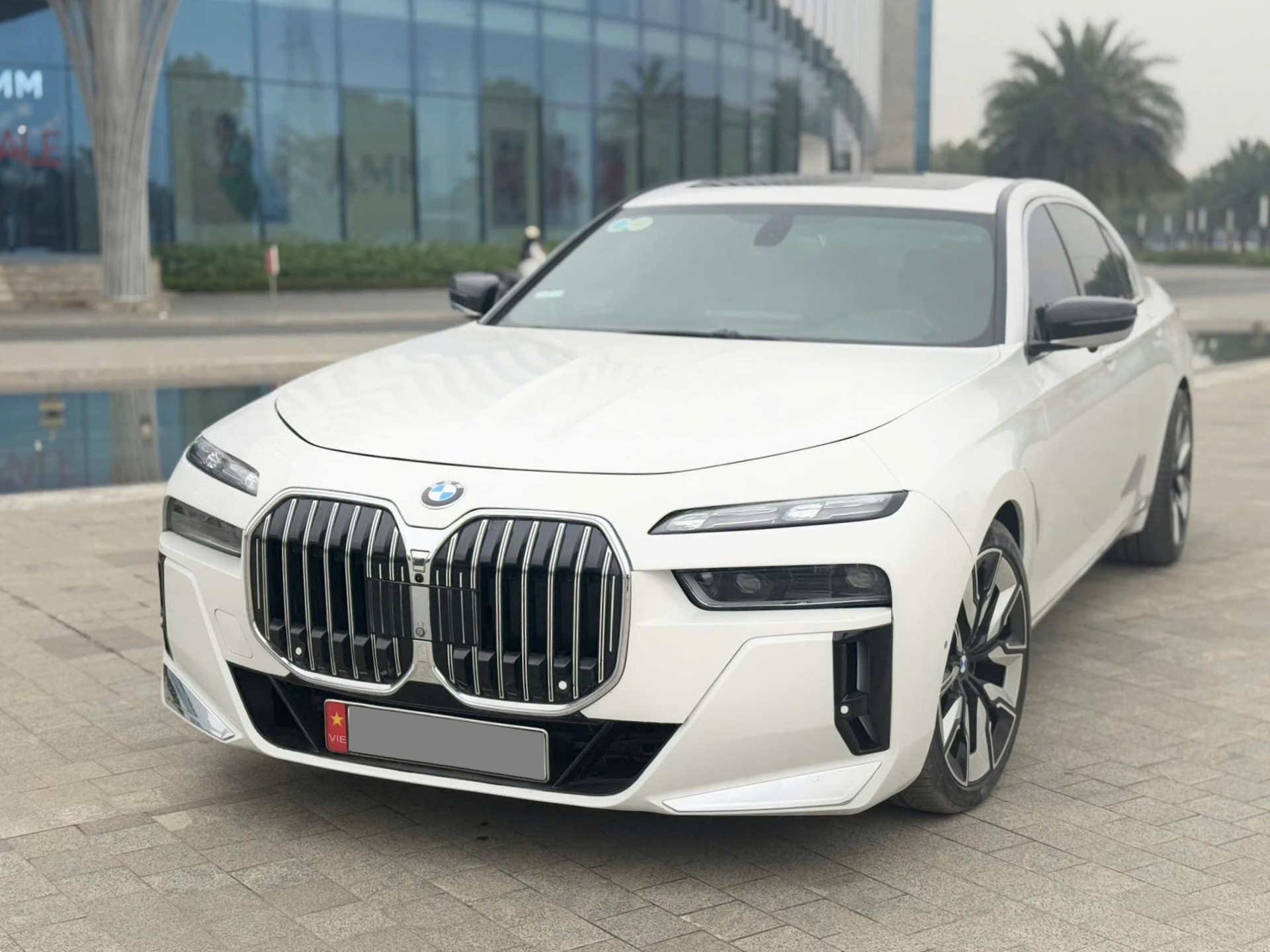 BMW 750Li 2010 