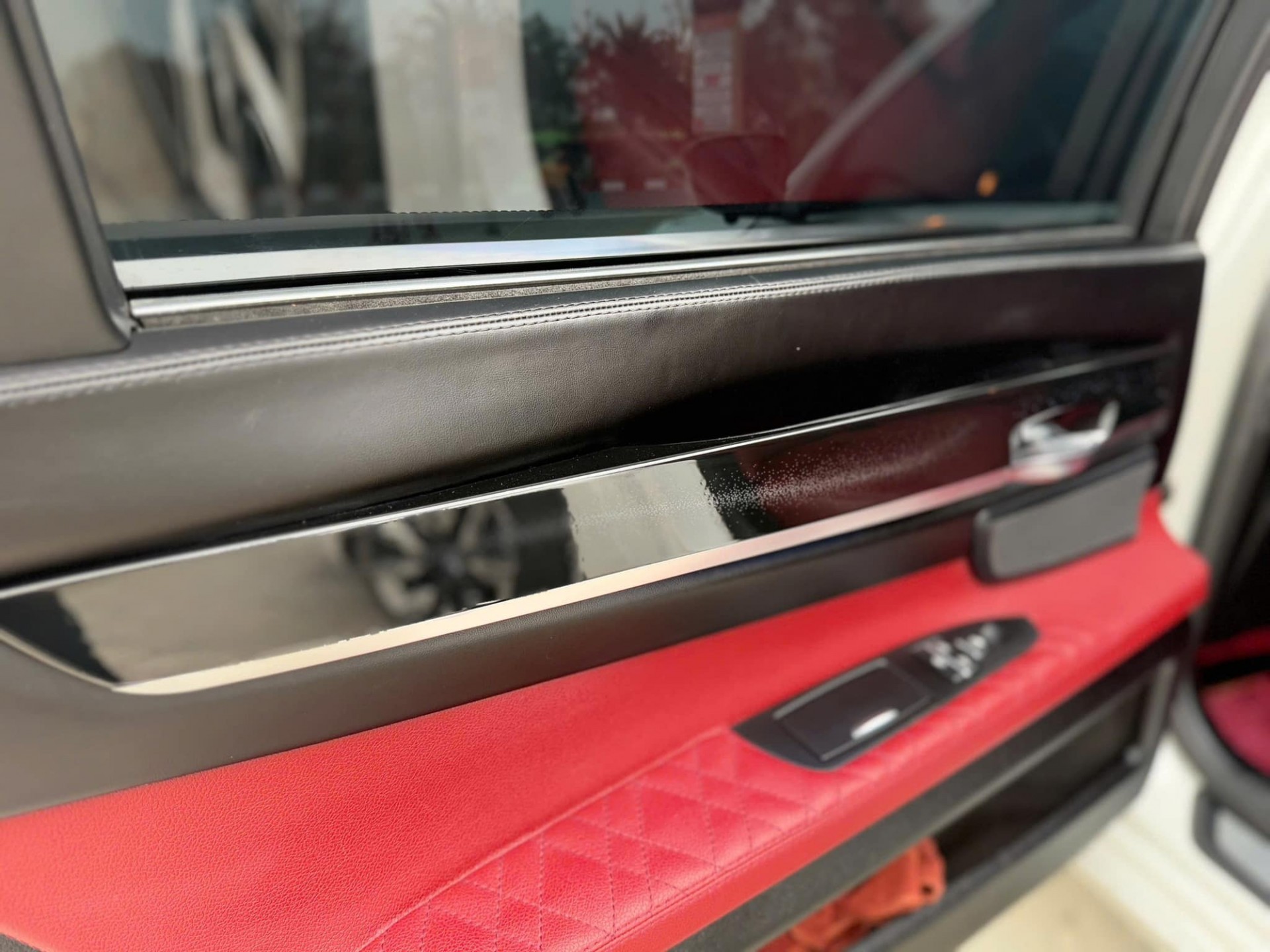 BMW 750Li 2010 